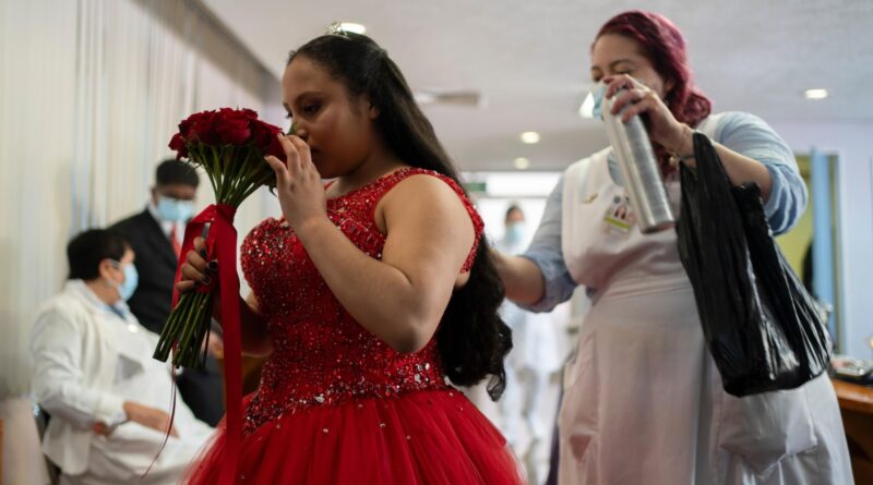 How a Mexico City hospital is becoming a coming-of-age party for its patients